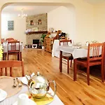 Sika Lodge Guesthouse
