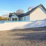 Longfield Lodge