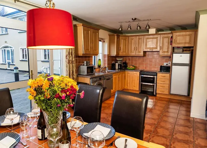 21 Killarney Holiday Village