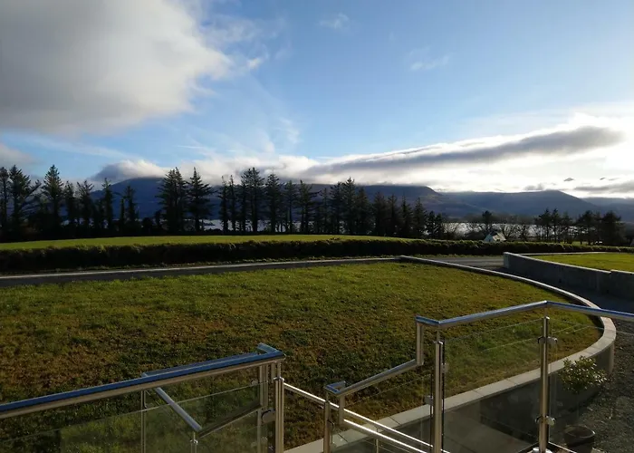 Arbutus Lodge