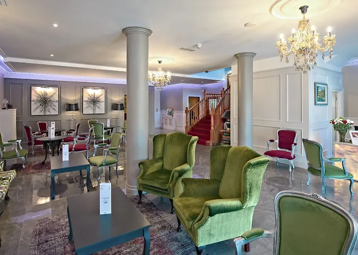 Brook Lodge Boutique Hotel