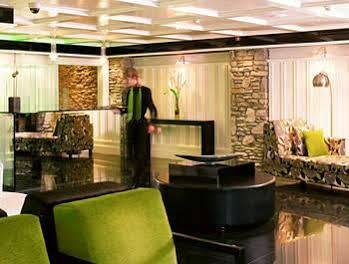The Ross Hotel