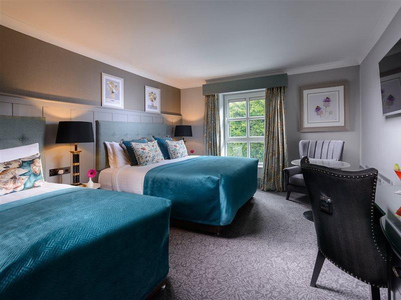 Dromhall Hotel