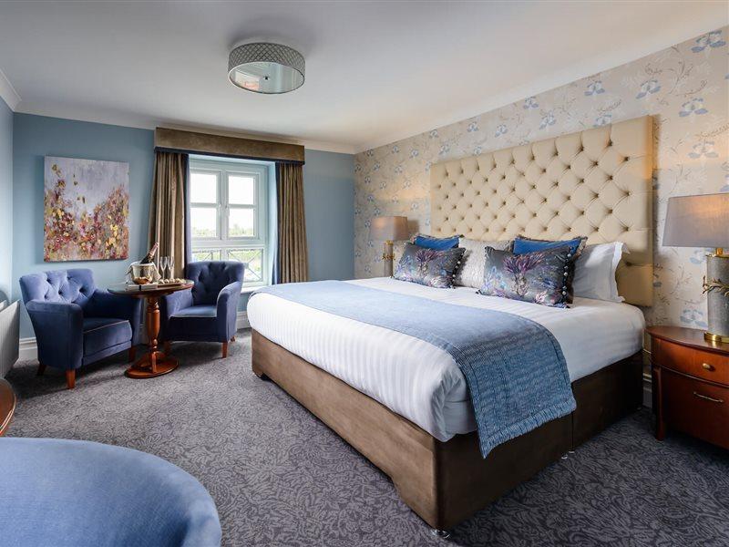 Dromhall Hotel