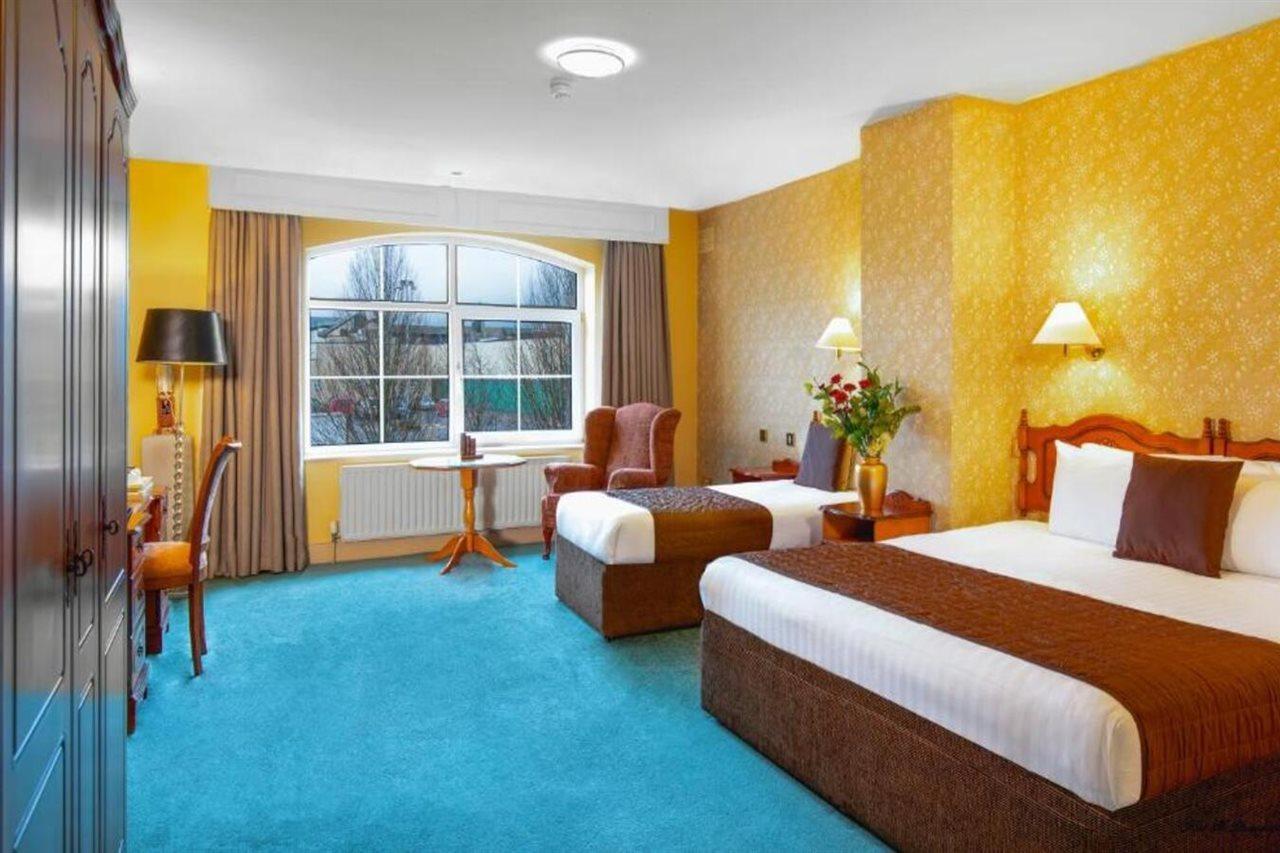 Hotel Brook Boutique 4*