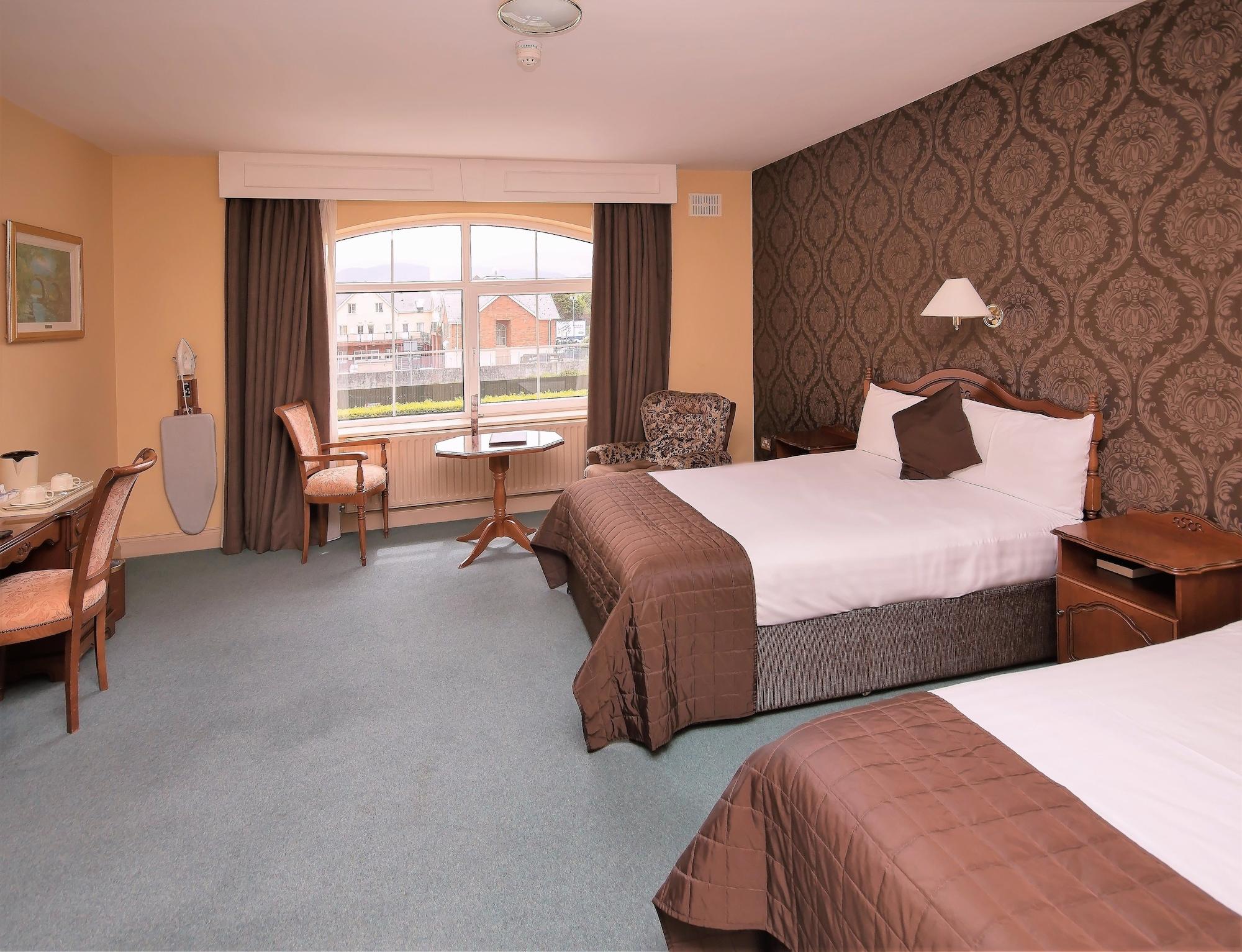 Hotel Brook Boutique 4*