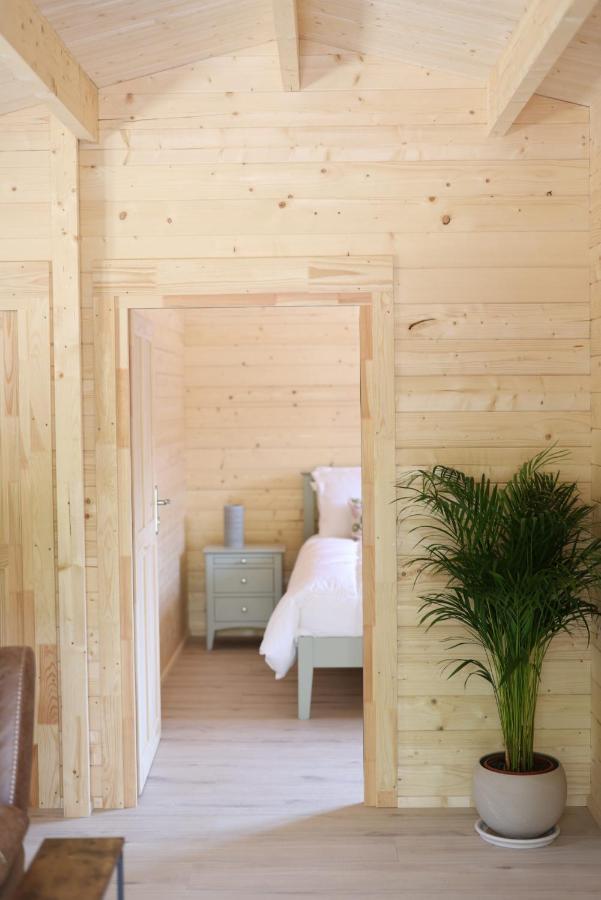 Killarneycabins Ie, Stunning Timber For Adults Chalet