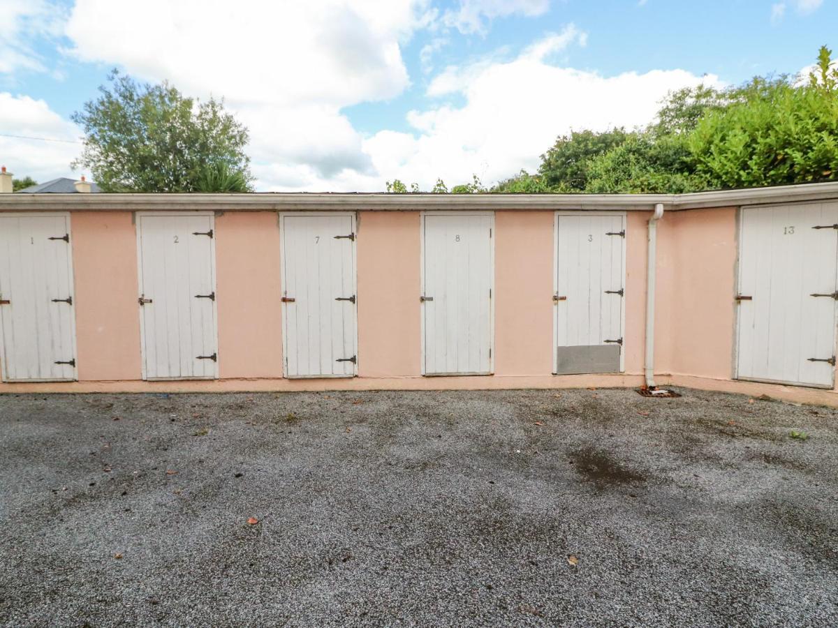 8 Scrahan Place Apartment