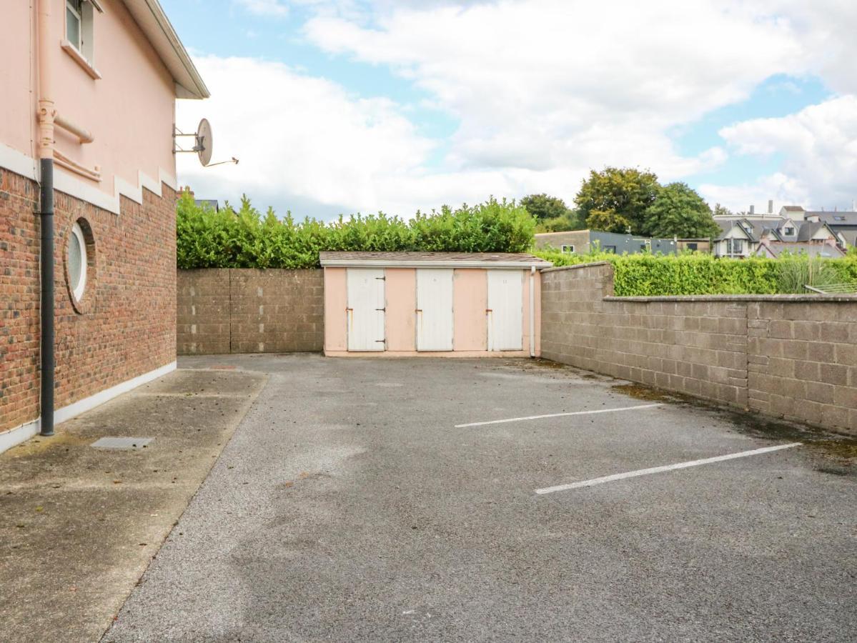 8 Scrahan Place Apartment *