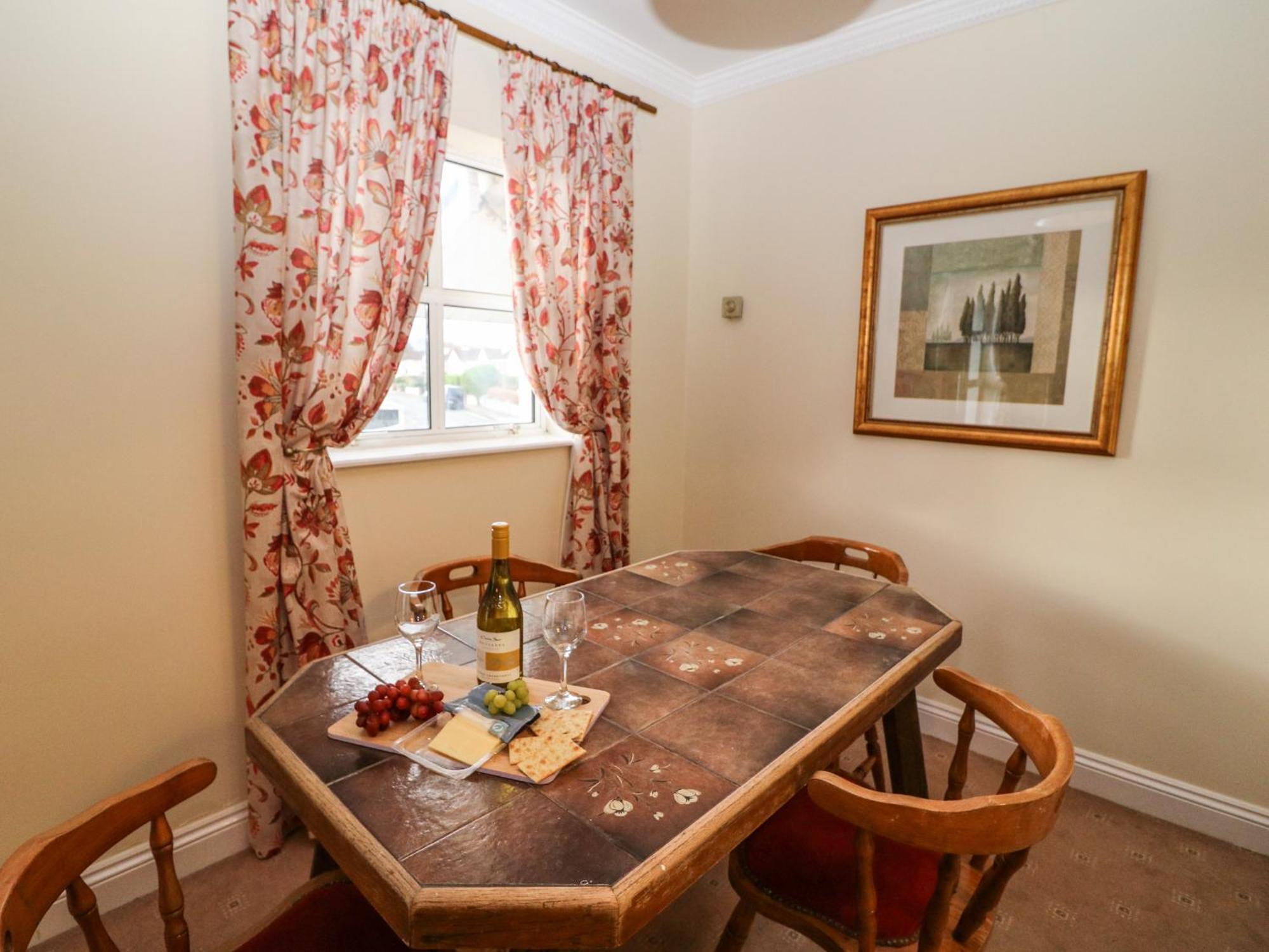 8 Scrahan Place Apartment