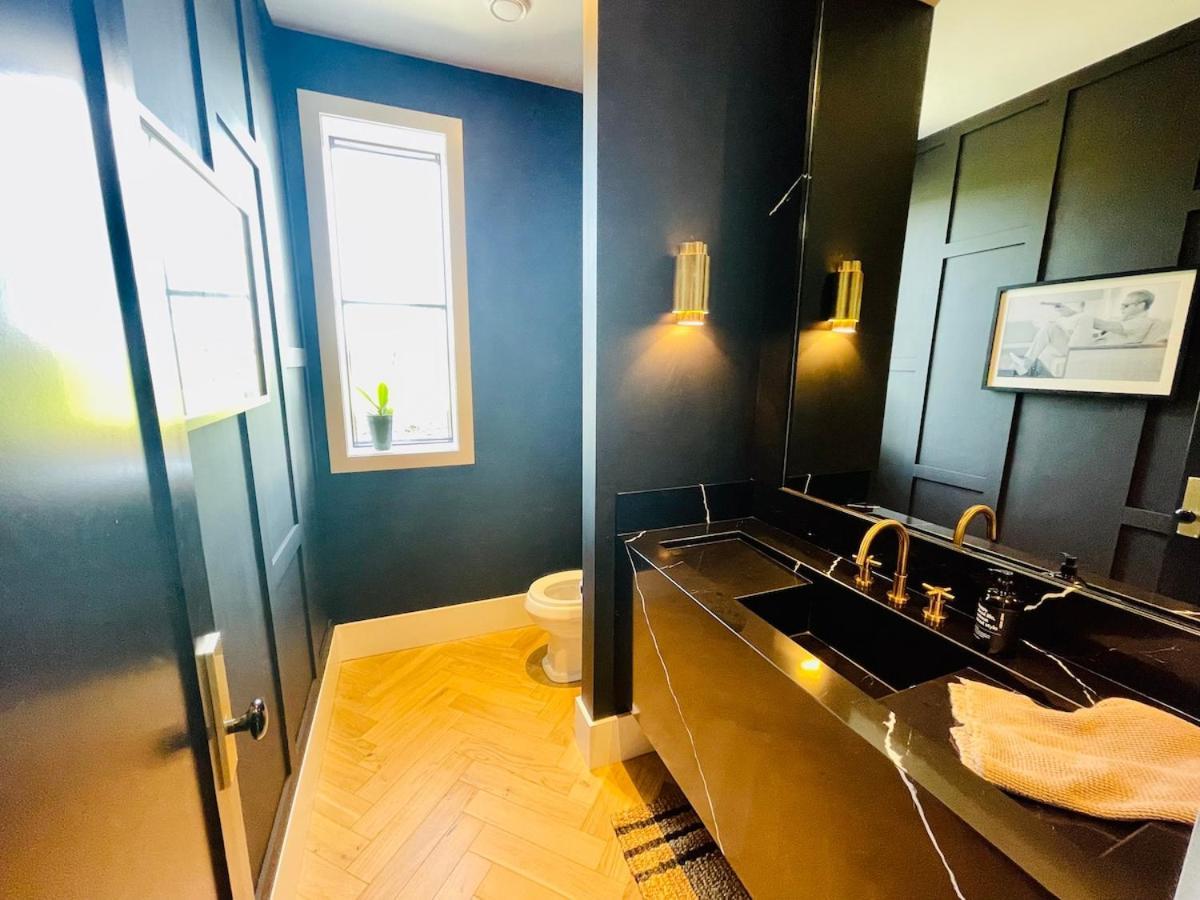 Villa Luxurious