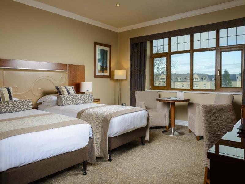 The Brehon & 4*