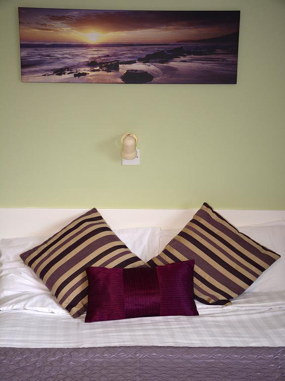 Peaks 4* Killarney