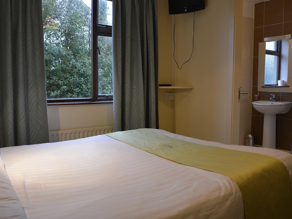 Peaks Guest house
