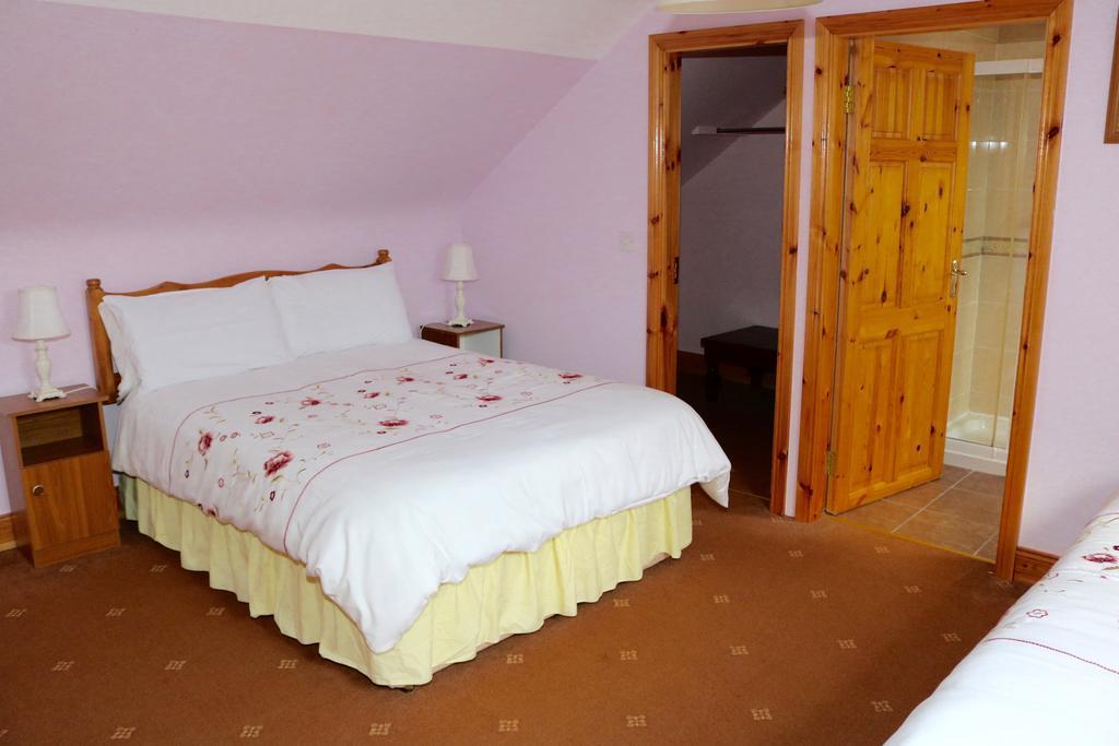 Bed & Breakfast Lakemount House
