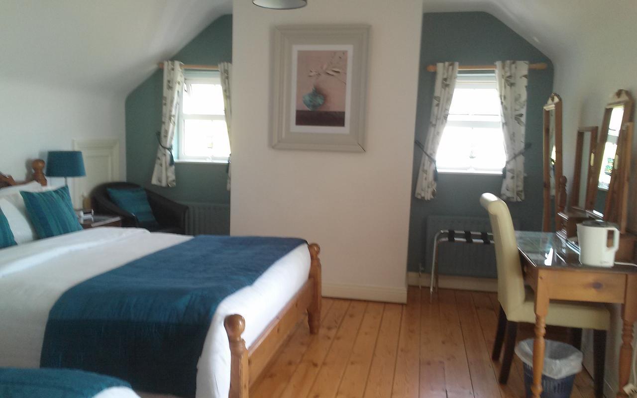 Beachcove Guest house 4*