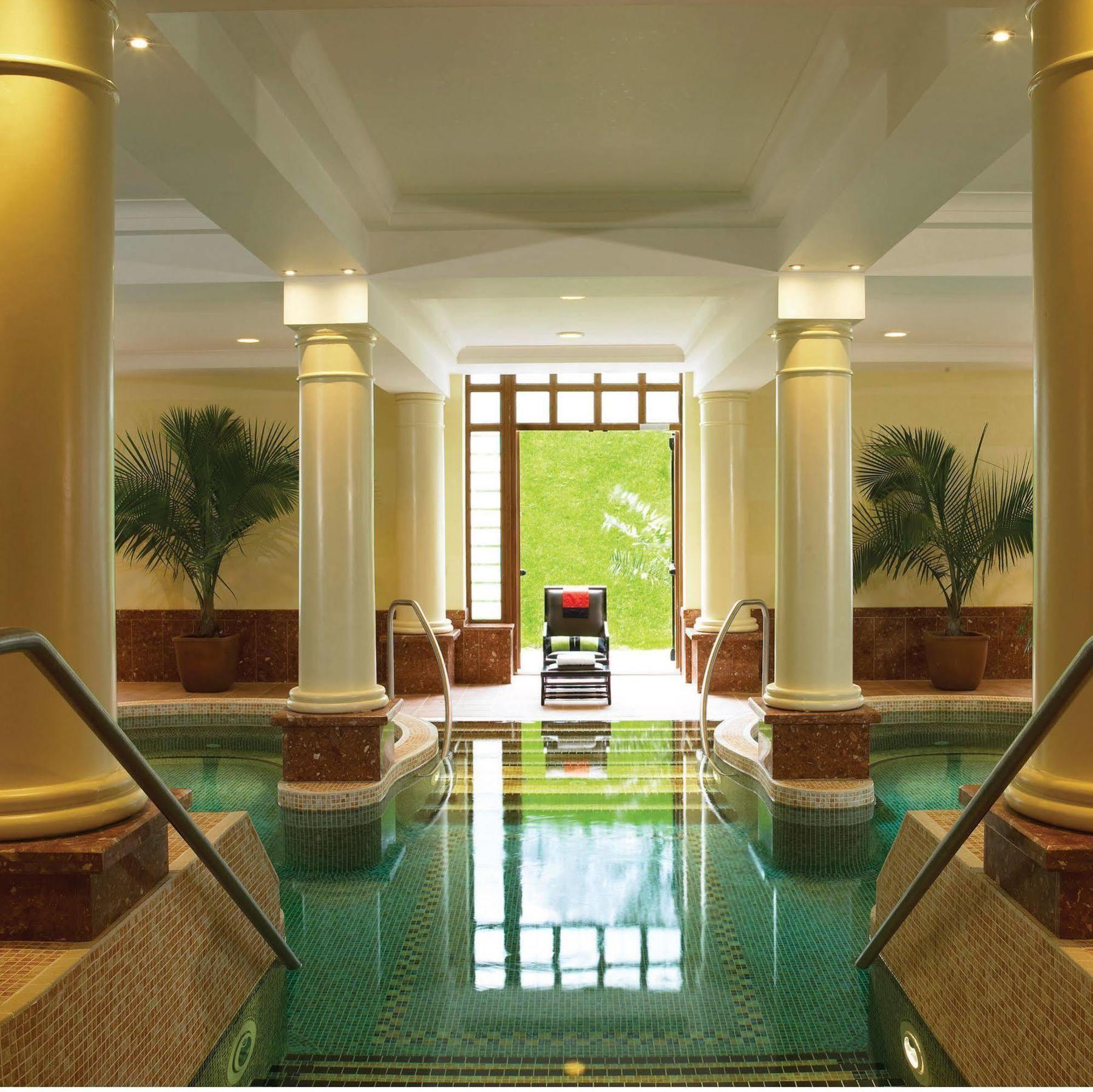 The Brehon & 4*