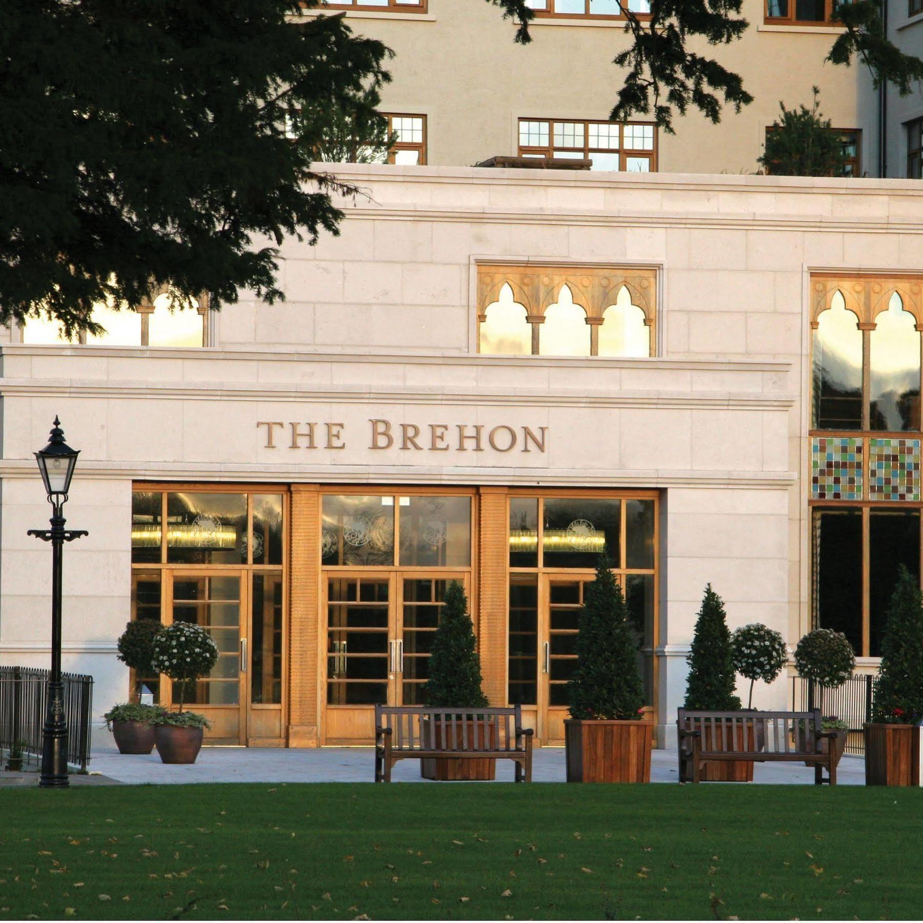 The Brehon & Hotel 4*
