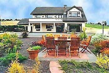 Bed & Breakfast Glendale House 3*
