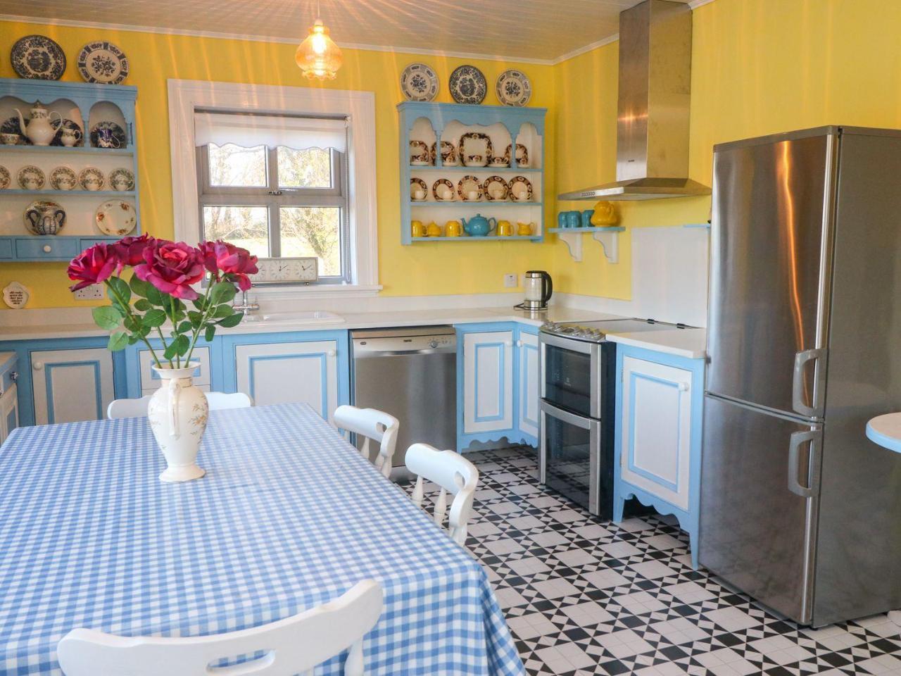 Longfield Holiday home *