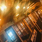 Mcsorleys Accommodation And Bar