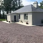 Willow Country Cottage