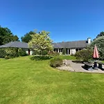 Applecroft House