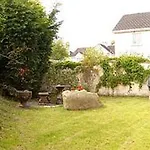 Friary Downs House & Apartment