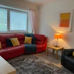Location, Location - Modern 2 Bed Apt In Killarney