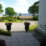 Loch Lein Country House