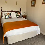 Ros Villa Guesthouse