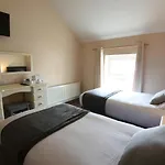 Mcsorleys Accommodation And Bar