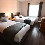 Mcsorleys Accommodation And Bar