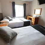 Mcsorleys Accommodation And Bar