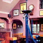 Whitegates Pub & Accommodation