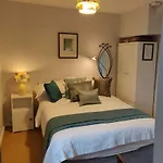 Acara B&B