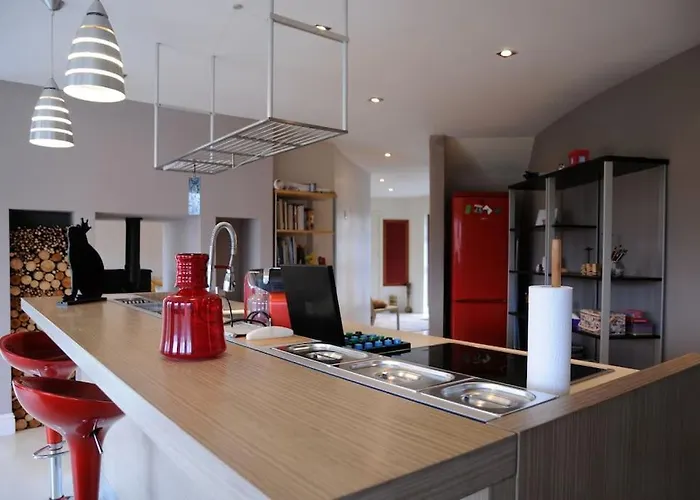 Ring Of Kerry 4 Bedroom House With Private Garden, Table Tennis