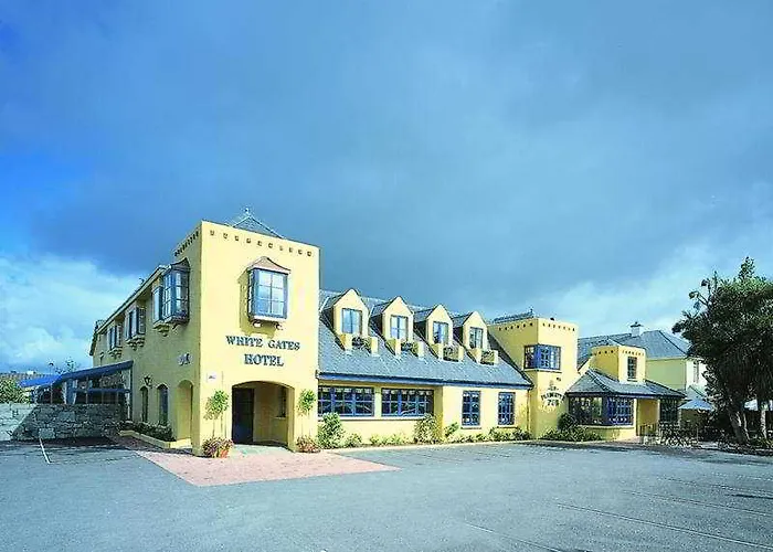 Whitegates Pub & Accommodation