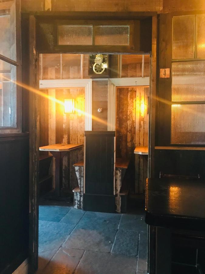Guest house Mcsorleys And Bar Killarney