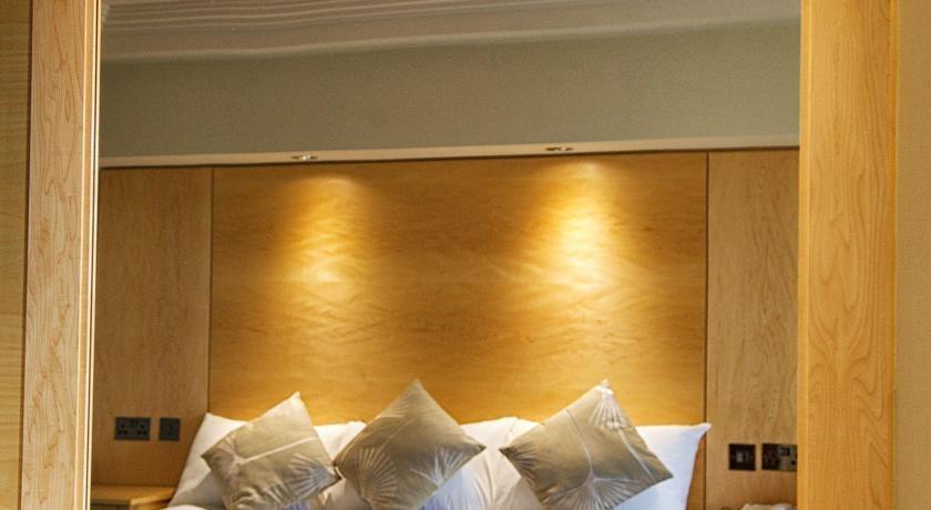 Minotel Darby O'gills Hotel 3*