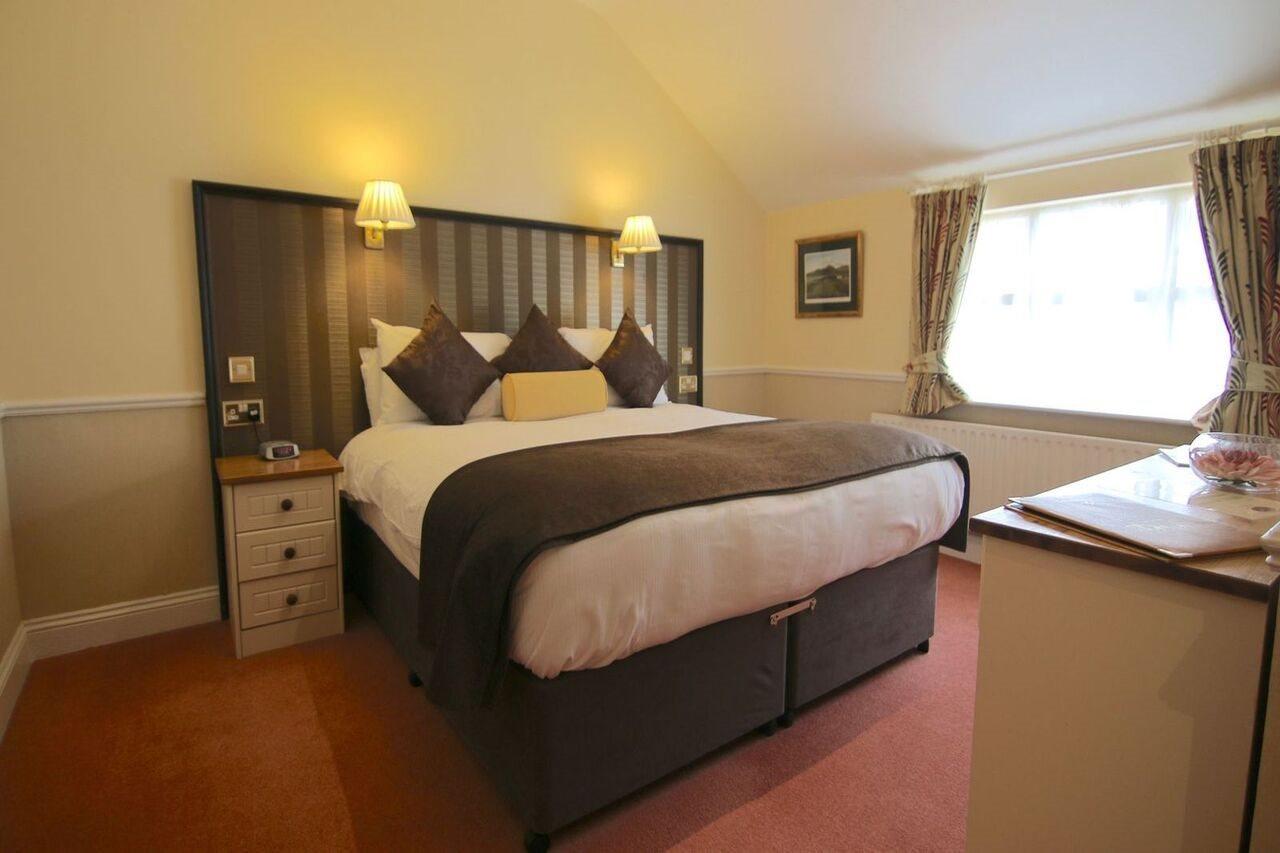 Hotel Killeen House And Rozzers Restaurant Killarney