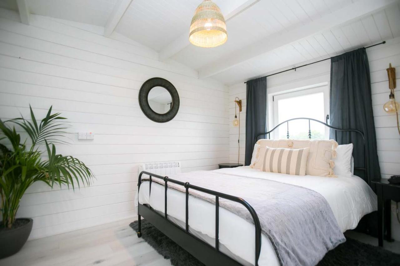 The Paddocks - Stylish, Cozy & Private Killarney