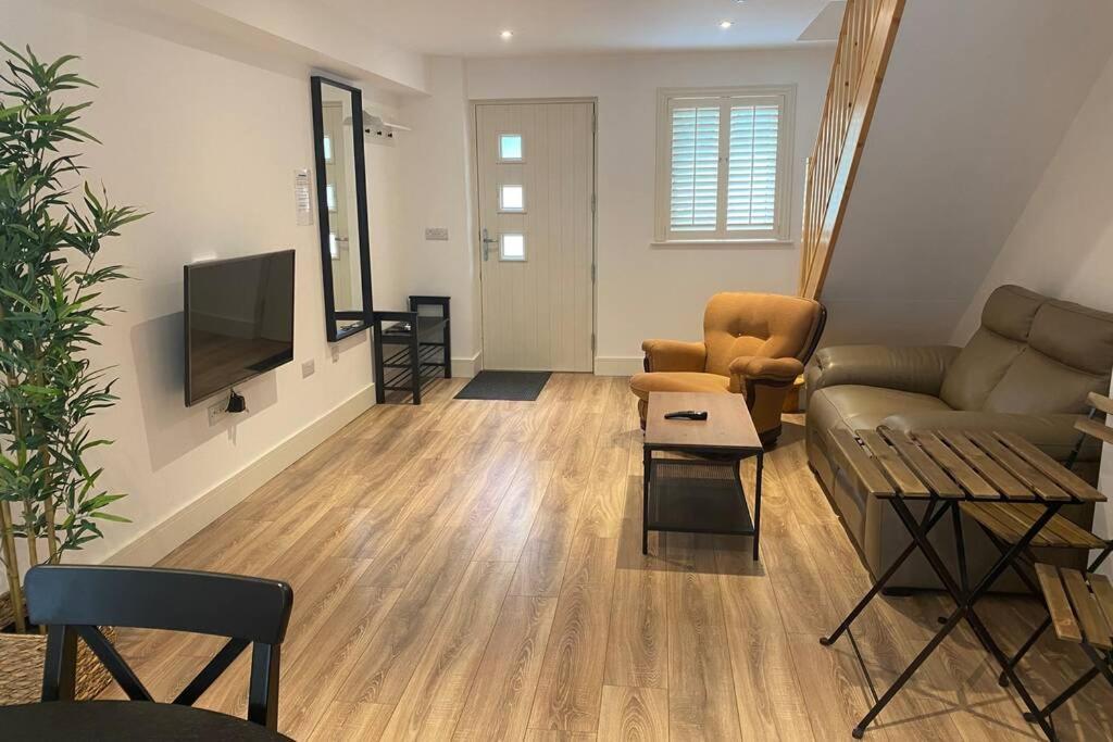 Apartment Apt 3 Silver Spruce - Town Free Parking