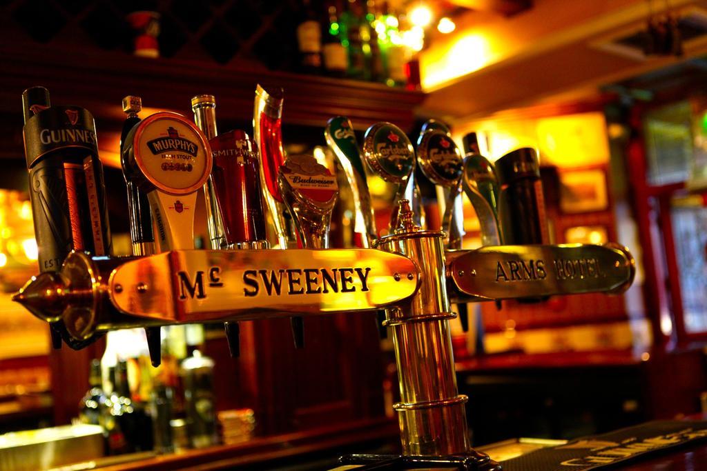 Mcsweeney Arms Hotel Killarney