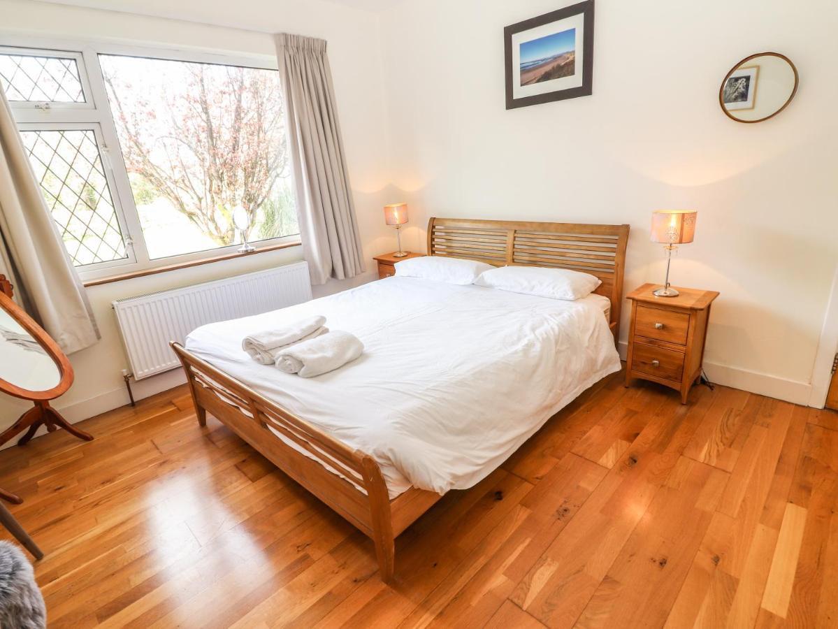 Rowantree * Killarney