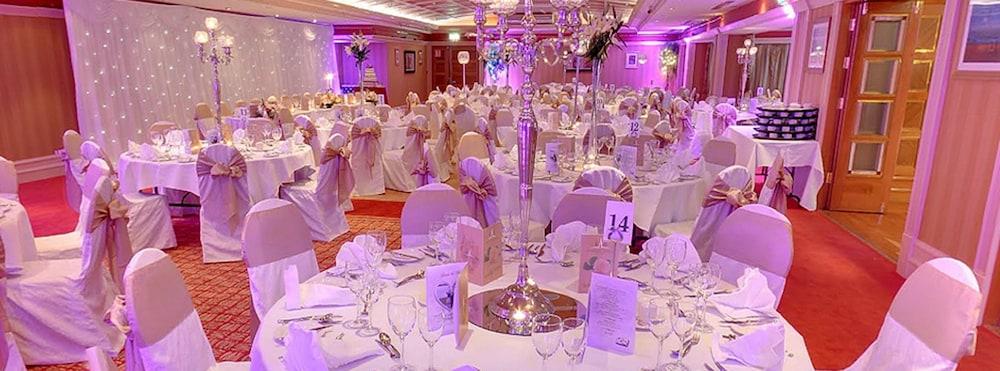 Avenue Hotel 4*