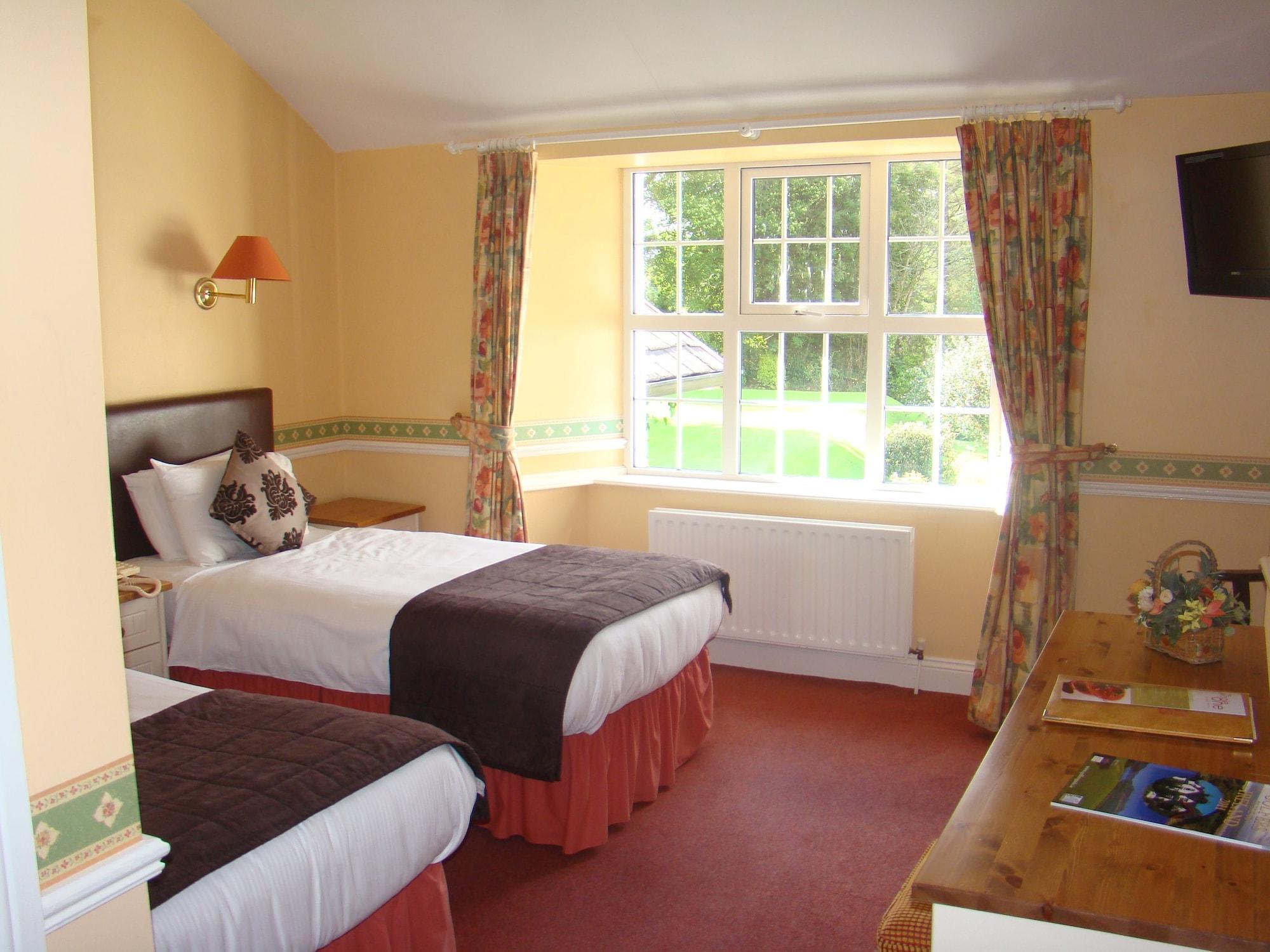 Hotel Killeen House And Rozzers Restaurant Killarney