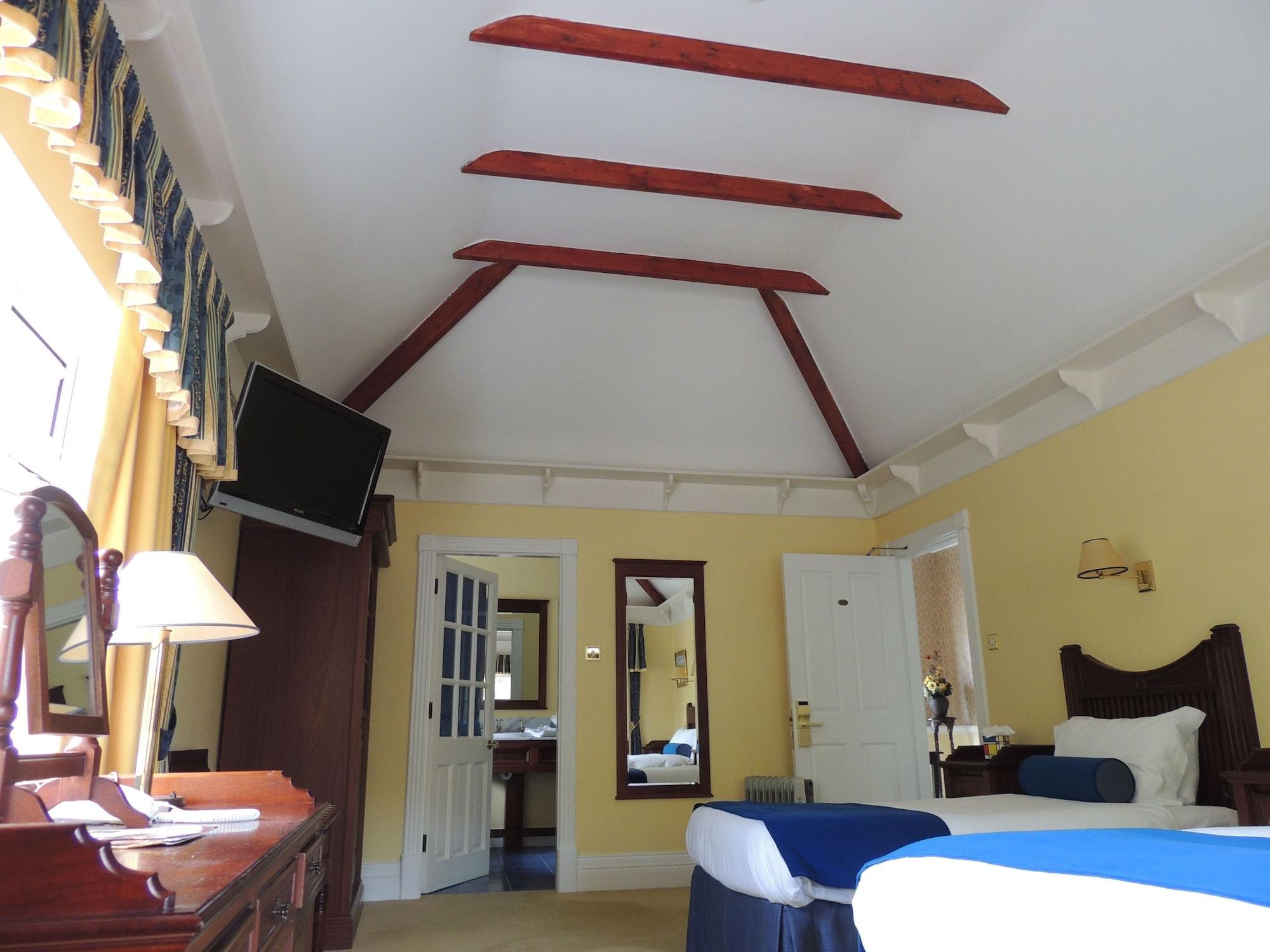Killeen House And Rozzers Restaurant 3*