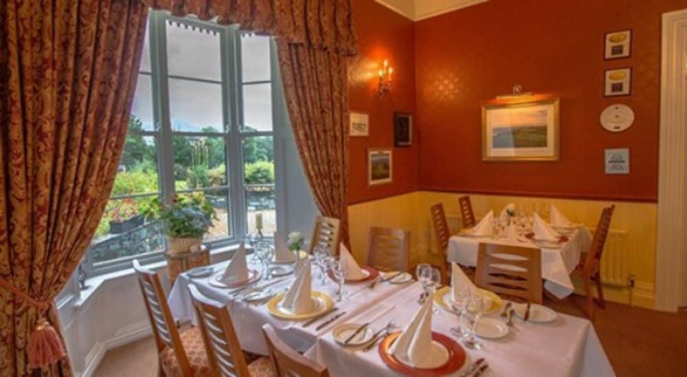 Killeen House And Rozzers Restaurant