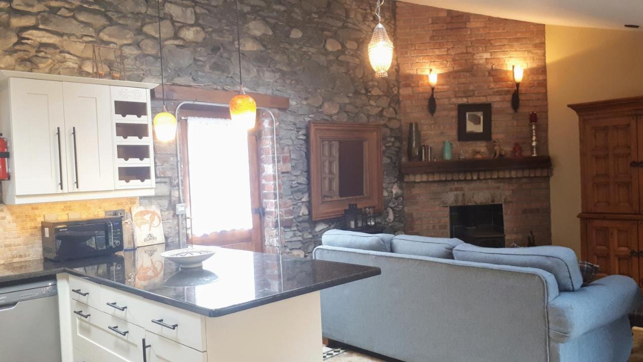 The Coach House At The Priory * Killarney